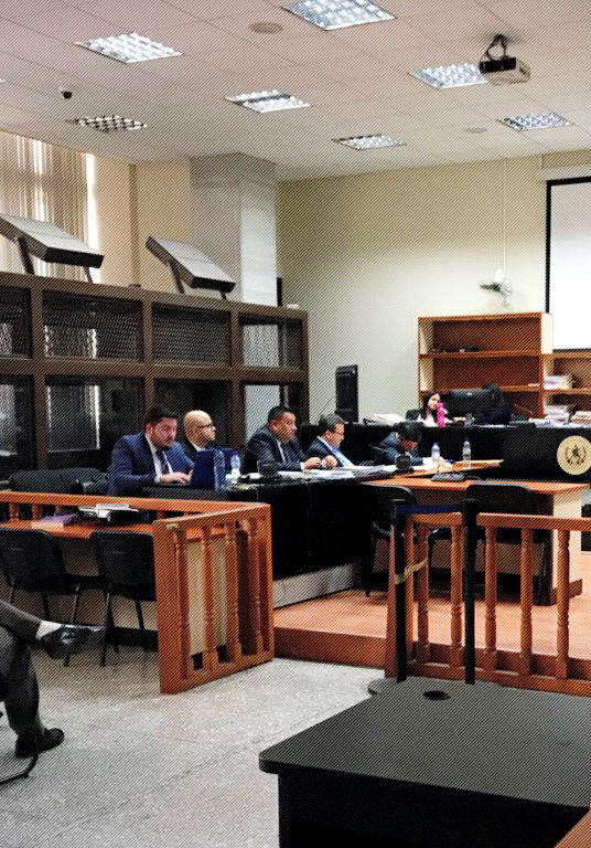 Comisiones paralelas: Ligan a proceso a abogado Roberto López y otros dos sindicados